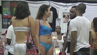 Helena Price'In Devasa Siyah Penis Ve Anal Creampie Ile Ilk Deneyimi