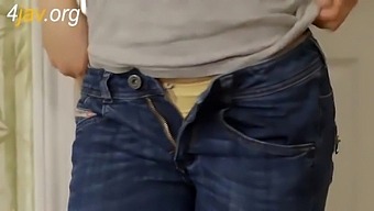 Friendly Fucking With Asian Girl In Full Movie