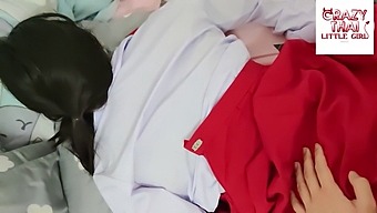 A Thai College Girl In Uniform Has Sex With Her Boyfriend