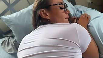 Mandy Waters Hardcore Fantasi: Styvmammas Och Hennes Styvsons Intima Ögonblick