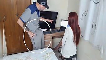 A Housewife'S Computer Repairman Indulges Her Fetish For Asshole Worshiping